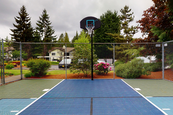 Bridle Trails - Amenities